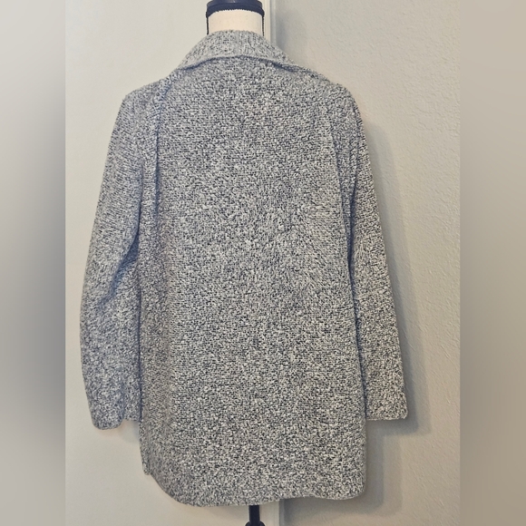 Gray Hue Women's Sweater - Picture 2 of 7